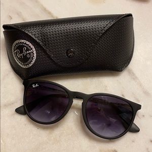 Ray-Ban black Erika style